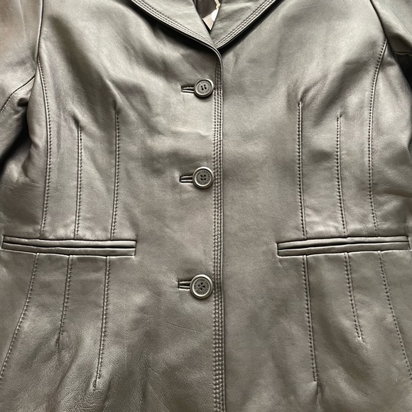 NWT Lady Hathaway 3 button leather jacket (blazer) M - Picture 10 of 12